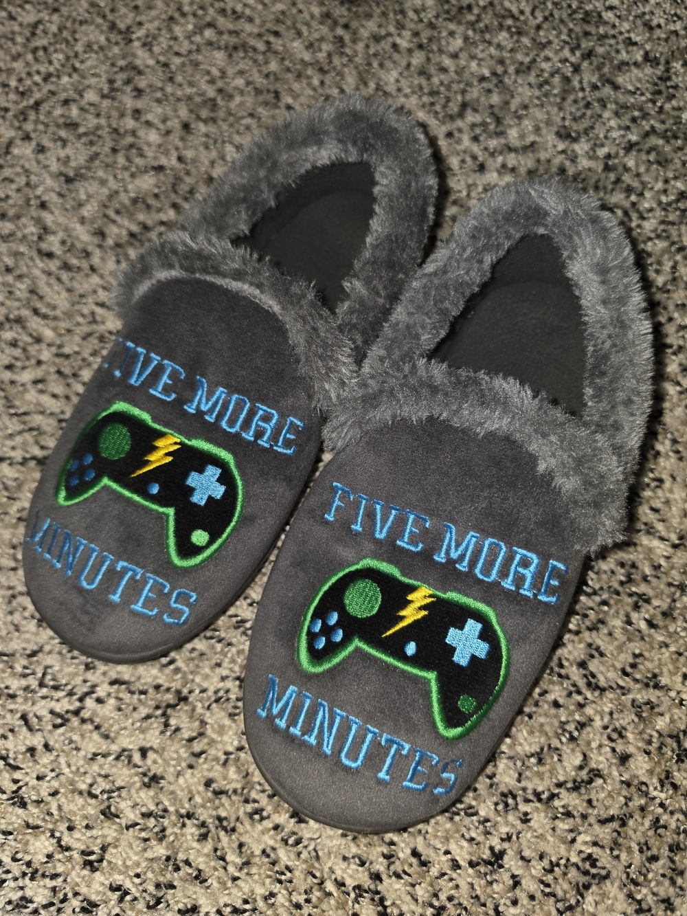 Gray Plush Gamer Slippers - "Five More Minutes"